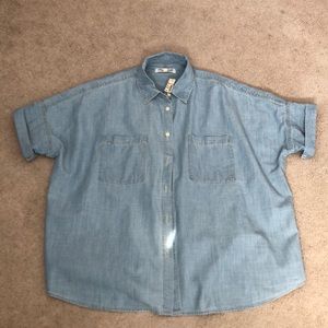 NWT Madewell Chambray Button Up Short Sleeve